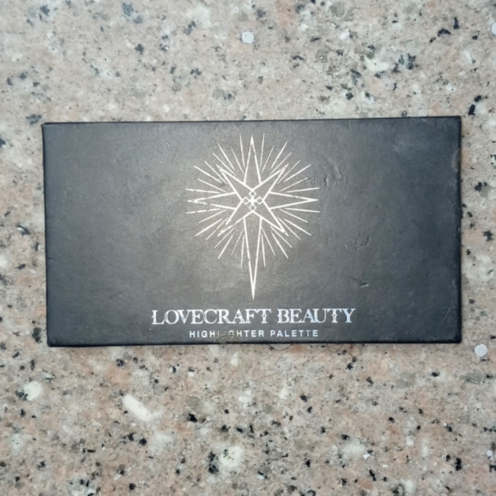 Lovecraft Beauty Highlighter Palette